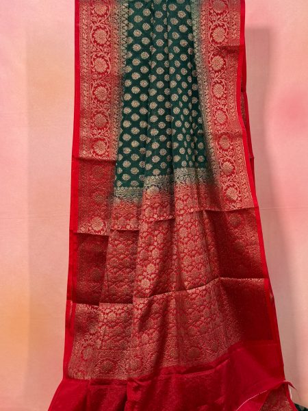 Semi Banarasi Raw Silk Saree In Green And Red With Banarasi Border