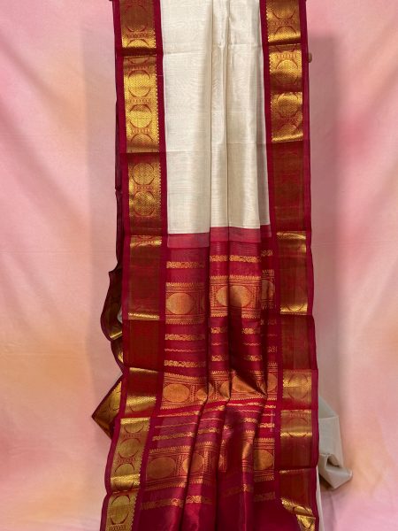Madisar Korvai Silk Cotton Saree In Tussar And Maroon With Traditional Border
