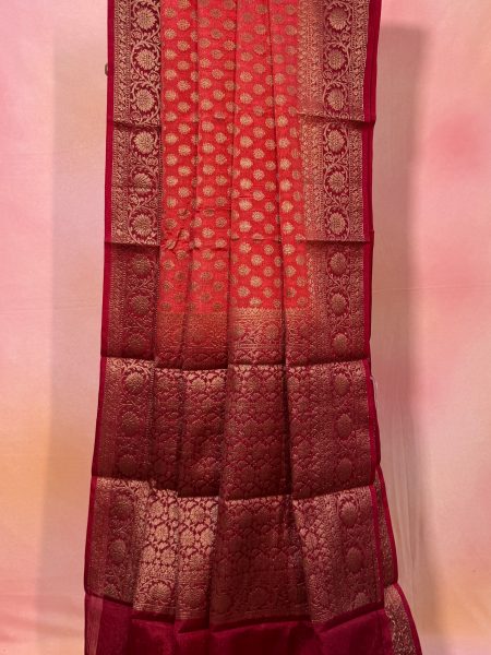 Semi Banarasi Raw Silk Saree In Peach And Maroon With Banarasi Border