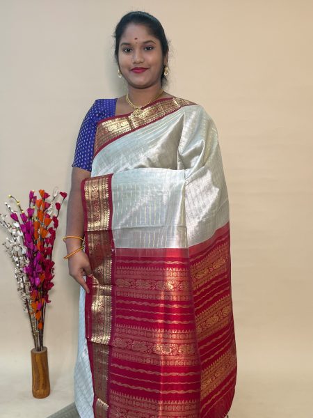 Silk Cotton Korvai Muthu Kattam in Tussar And Maroon With Traditional Border