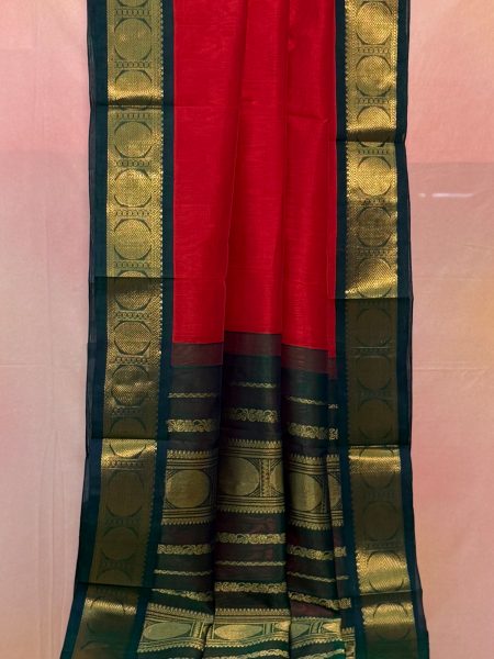 Madisar Korvai Silk Cotton Saree In Red And Peacock Green With Traditional Border