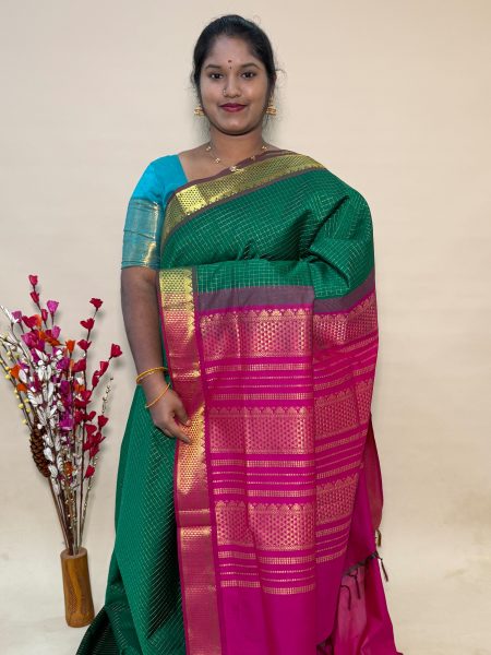 Semi Silk Cotton Kattam In Green And Pink With Traditional Border