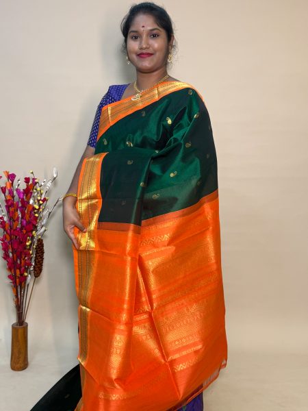 Silk Cotton Korvai Buttas In Green And Orange With Traditional Border