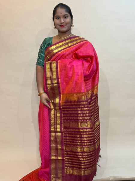 Silk Cotton Korvai Zari Kattam In Dual Shaded Pink And Maroon With Traditional Border