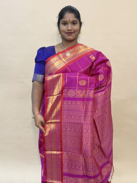 Silk Cotton Mayil Chakram In Vadamalli With Traditional Border