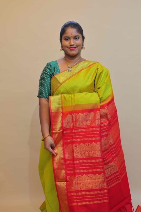 Semi Silk Cotton Zari Kattam In Dual Shaded Lime Green And Red With Traditional Border